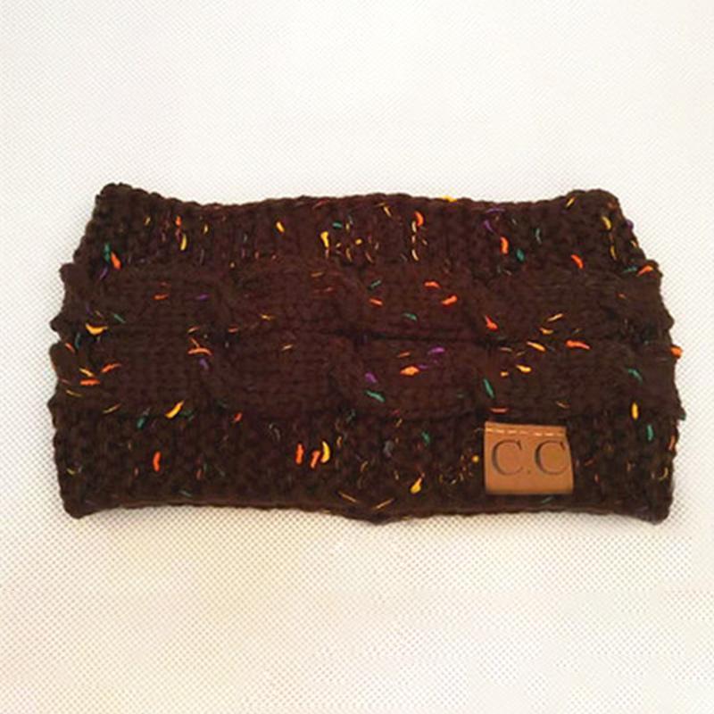 Värikäs neulottu virkattu Twist-pääpanta - Image 4