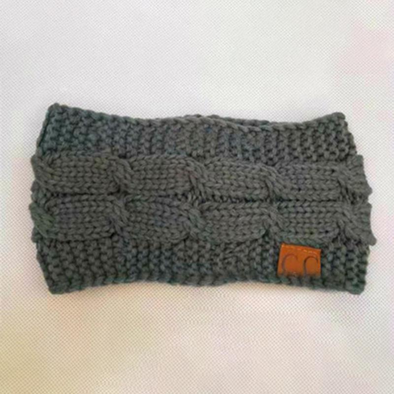 Värikäs neulottu virkattu Twist-pääpanta - Image 5